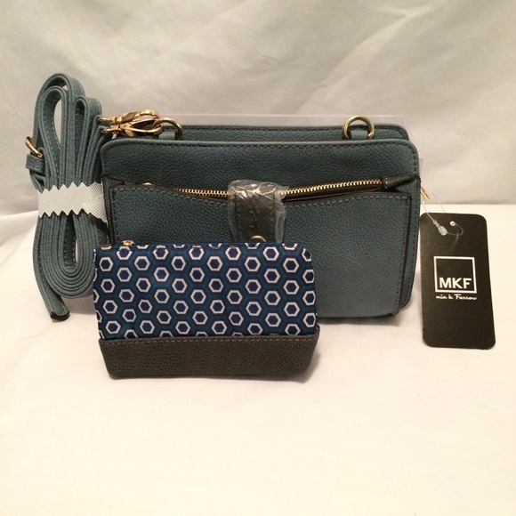 💙NWT MKF Blue 3-in-1 Crossbody & Wallet Set💙 - Picture 4 of 8